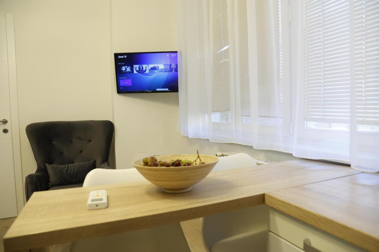סראייבו Blue And Rose Cozy - Quiet In The Best Location - Self Check-In - 5Th Floor With Elevator מראה חיצוני תמונה