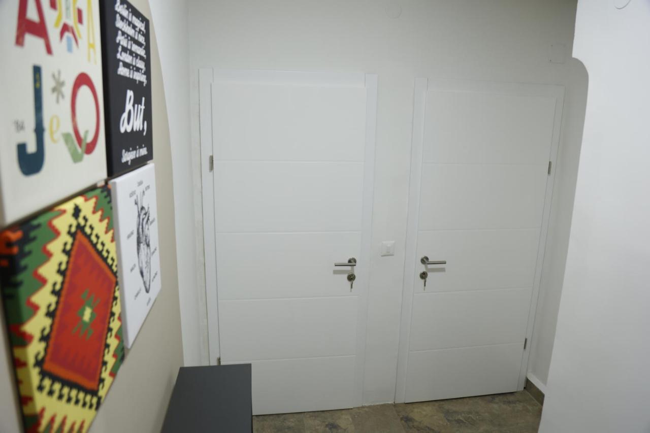 סראייבו Blue And Rose Cozy - Quiet In The Best Location - Self Check-In - 5Th Floor With Elevator מראה חיצוני תמונה