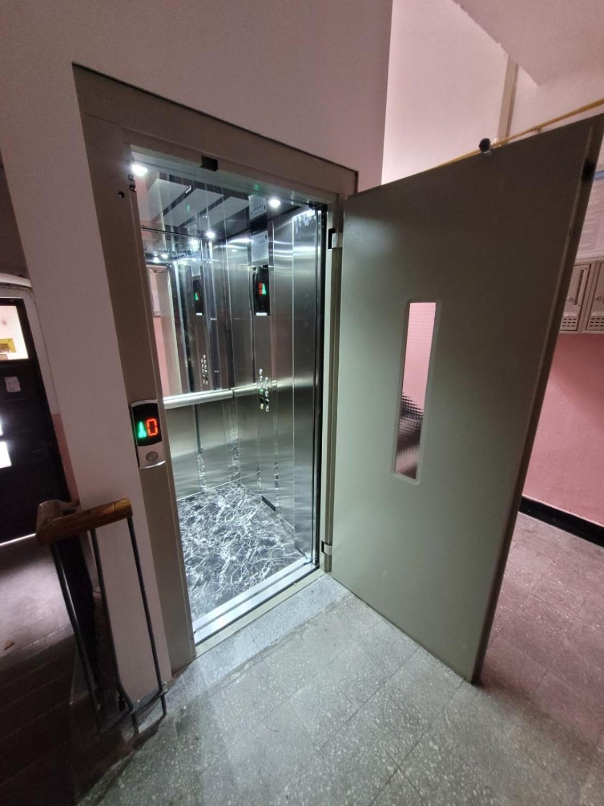 סראייבו Blue And Rose Cozy - Quiet In The Best Location - Self Check-In - 5Th Floor With Elevator מראה חיצוני תמונה